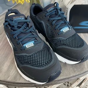 NIB- Skechers max cushioning premier size 10.5 men- NEW IN BOX - never worn.